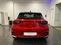 Nuevo Lexus LBX 136 CV (100 kW) 2025 Rojo SUV