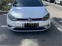 Usado VW Golf VII Advance 125 CV (91 kW) 2017 Blanco Berlina