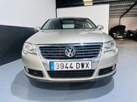 Usado VW Passat Trendline 105 CV (77 kW) 2006 Beige Familiar