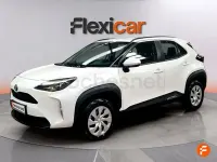 Usado Toyota Yaris Cross Active 130 CV (95 kW) 2026 Blanco SUV