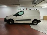 Usado Peugeot Partner 100 CV (73 kW) 2018 Blanco Monovolumen