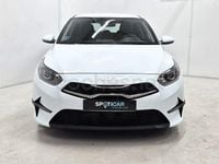 Usado Kia Ceed 100 CV (73 kW) 2025 Blanco Utilitario