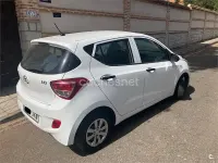 Usado Hyundai i10 Eco 66 CV (48 kW) 2015 Blanco Utilitario