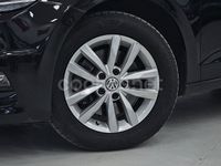 Usado VW Touran Edition 115 CV (84 kW) 2019 Negro Monovolumen