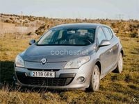Usado Renault Mégane Expression 105 CV (77 kW) 2009 Gris / plata Berlina