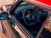 Usado Mini John Cooper Works 230 CV (169 kW) 2018 Verde Utilitario