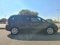 Usado Opel Zafira Family 110 CV (80 kW) 2008 Negro Monovolumen