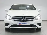 Usado Mercedes A180 Urban 109 CV (80 kW) 2014 Blanco