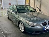 Usado BMW 530 193 CV (141 kW) 2004 Gris / plata Berlina
