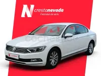 Usado VW Passat Edition 125 CV (91 kW) 2017 Blanco Berlina