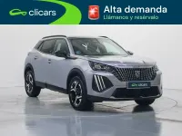 Usado Peugeot 2008 Allure 136 CV (100 kW) 2025 Gris SUV