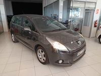 Usado Peugeot 5008 120 CV (88 kW) 2010 Gris / plata Monovolumen