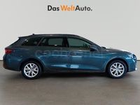 Usado Seat Leon Style 150 CV (110 kW) 2024 Gris / plata Familiar