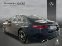 Usado Mercedes E300 AMG line 313 CV (230 kW) 2025 Azul Familiar