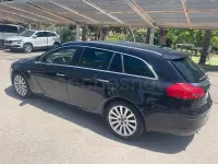 Usado Opel Insignia Edition 160 CV (117 kW) 2009 Negro Familiar