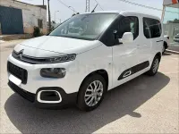 Usado Citroën Berlingo Feel 102 CV (75 kW) 2019 Blanco Monovolumen