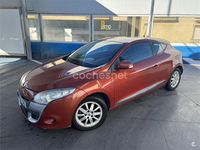 Usado Renault Mégane Dynamique 110 CV (80 kW) 2009 Naranja Berlina