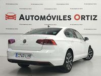 Usado VW Passat Business 122 CV (89 kW) 2021 Blanco Berlina