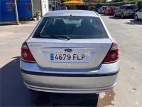 Usado Ford Mondeo Ghia 130 CV (95 kW) 2007 Gris / plata Berlina