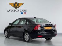 Usado Volvo S40 Momentum 136 CV (100 kW) 2010 Negro Berlina