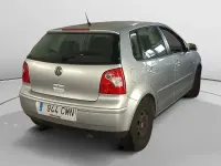 Usado VW Polo Match 75 CV (55 kW) 2003 Gris Utilitario