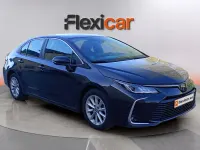 Usado Toyota Corolla Active 125 CV (91 kW) 2023 Negro Berlina