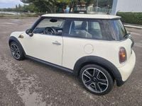 Usado Mini ONE 95 CV (69 kW) 2008 Beige Utilitario