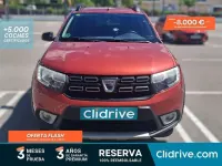 Usado Dacia Sandero 90 CV (66 kW) 2018 Rojo Utilitario