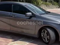 Usado Mercedes A200 Urban 136 CV (100 kW) 2013 Gris / plata Berlina