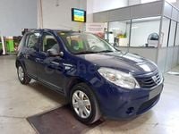 Usado Dacia Sandero Ambiance 75 CV (55 kW) 2011 Azul Berlina