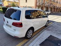 Usado VW Touran Advance 140 CV (102 kW) 2013 Blanco Monovolumen