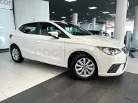 Usado Seat Ibiza Style 110 CV (80 kW) 2021 Blanco Utilitario