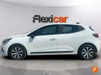 Usado Renault Clio Evolution 100 CV (73 kW) 2023 Blanco Utilitario
