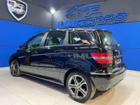 Usado Mercedes B180 Sport Edition 109 CV (80 kW) 2010 Negro Monovolumen