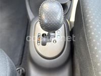 Usado Toyota Yaris Active 101 CV (74 kW) 2010 Gris / plata Utilitario