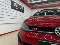 Usado VW Golf VII R 310 CV (228 kW) 2017 Rojo Familiar