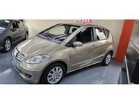 Usado Mercedes A180 Elegance 109 CV (80 kW) 2008 Beige Utilitario