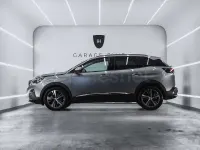 Usado Peugeot 3008 Allure 130 CV (95 kW) 2019 Gris / plata SUV