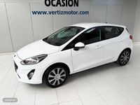 Usado Ford Fiesta Trend 86 CV (63 kW) 2019 Blanco Utilitario