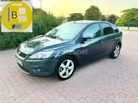 Usado Ford Focus Trend 90 CV (66 kW) 2009 Negro Berlina