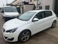 Usado Peugeot 308 Allure 130 CV (95 kW) 2017 Blanco Berlina
