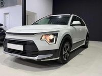 Usado Kia Niro 141 CV (103 kW) 2022 Blanco SUV