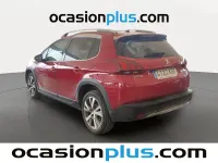 Usado Peugeot 2008 Allure 120 CV (88 kW) 2018 Rojo SUV