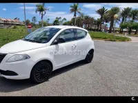 Usado Lancia Ypsilon 69 CV (50 kW) 2015 Blanco Utilitario