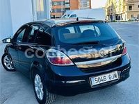Usado Opel Astra Sport 120 CV (88 kW) 2008 Negro Berlina