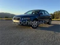 Usado Audi A4 115 CV (84 kW) 2006 Azul Berlina