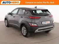 Usado Hyundai Kona 120 CV (88 kW) 2021 Gris SUV