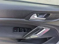 Usado Peugeot 308 SW Style 130 CV (95 kW) 2019 Blanco Familiar