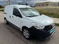 Usado Dacia Dokker Essentiel 95 CV (69 kW) 2019 Blanco Monovolumen