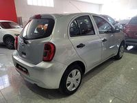 Usado Nissan Micra Acenta 80 CV (58 kW) 2016 Plateado Utilitario